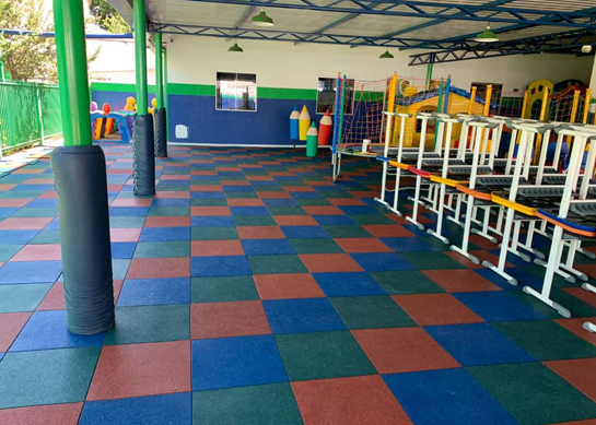 Piso Emborrachado Para Escolas e Creches